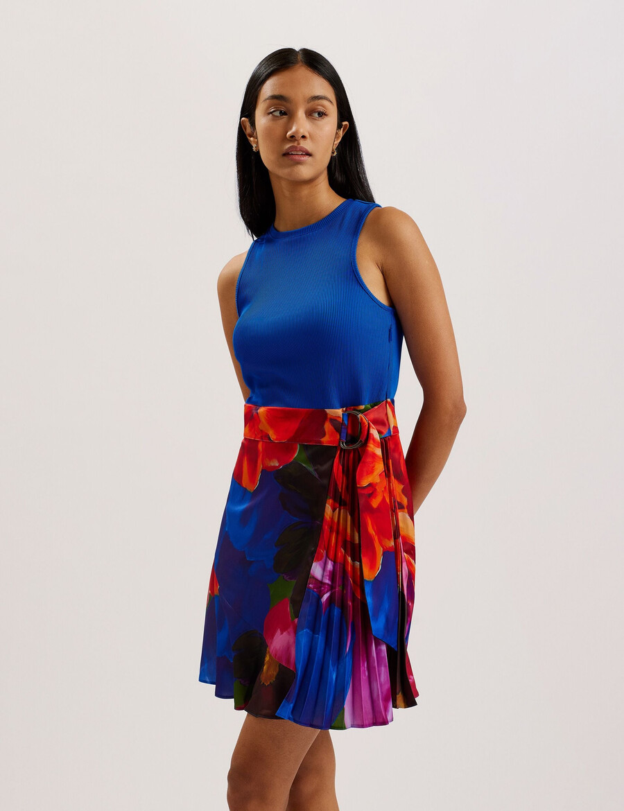 sandiyy - minivestido plissado estampado com corpete de malha