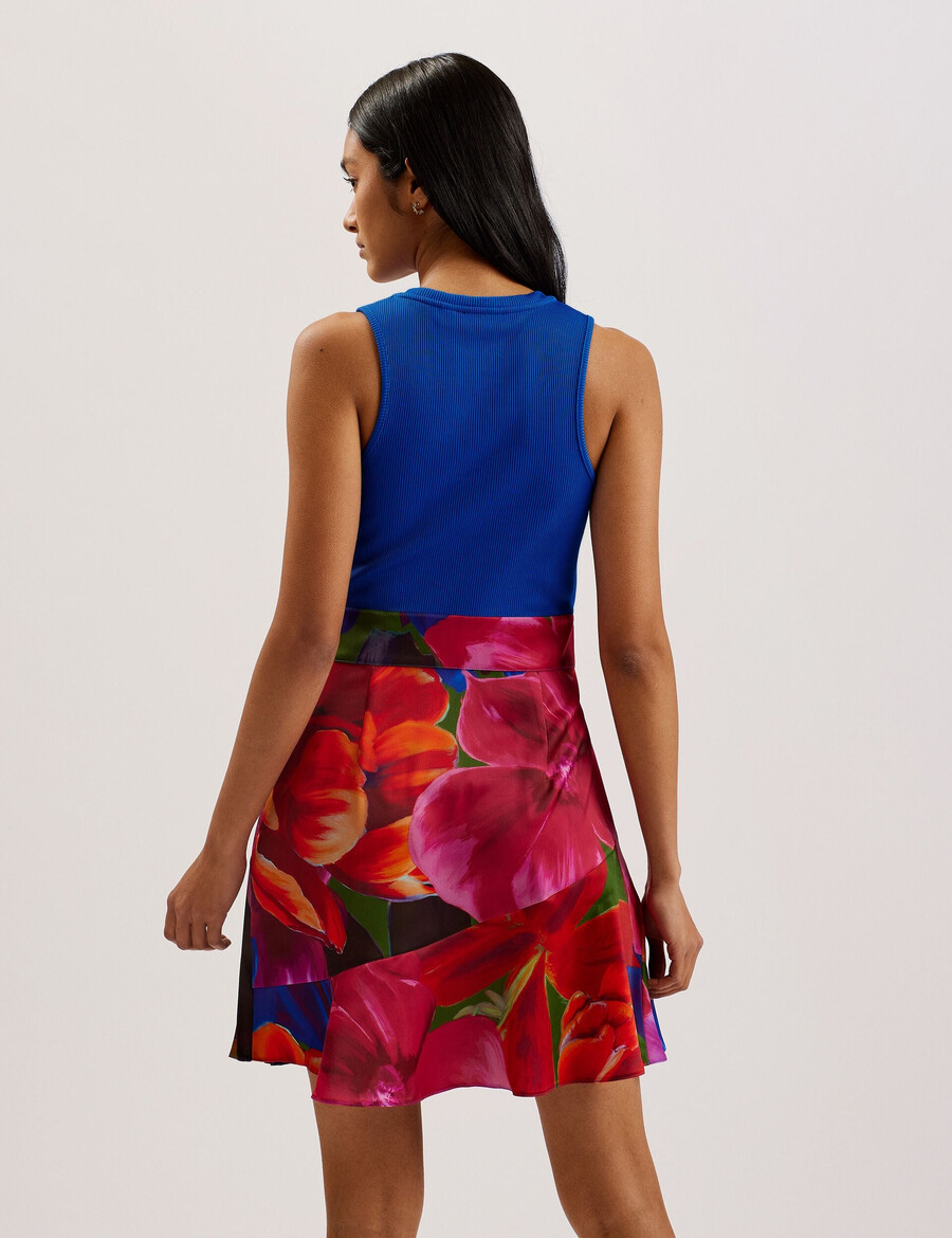 sandiyy - minivestido plissado estampado com corpete de malha