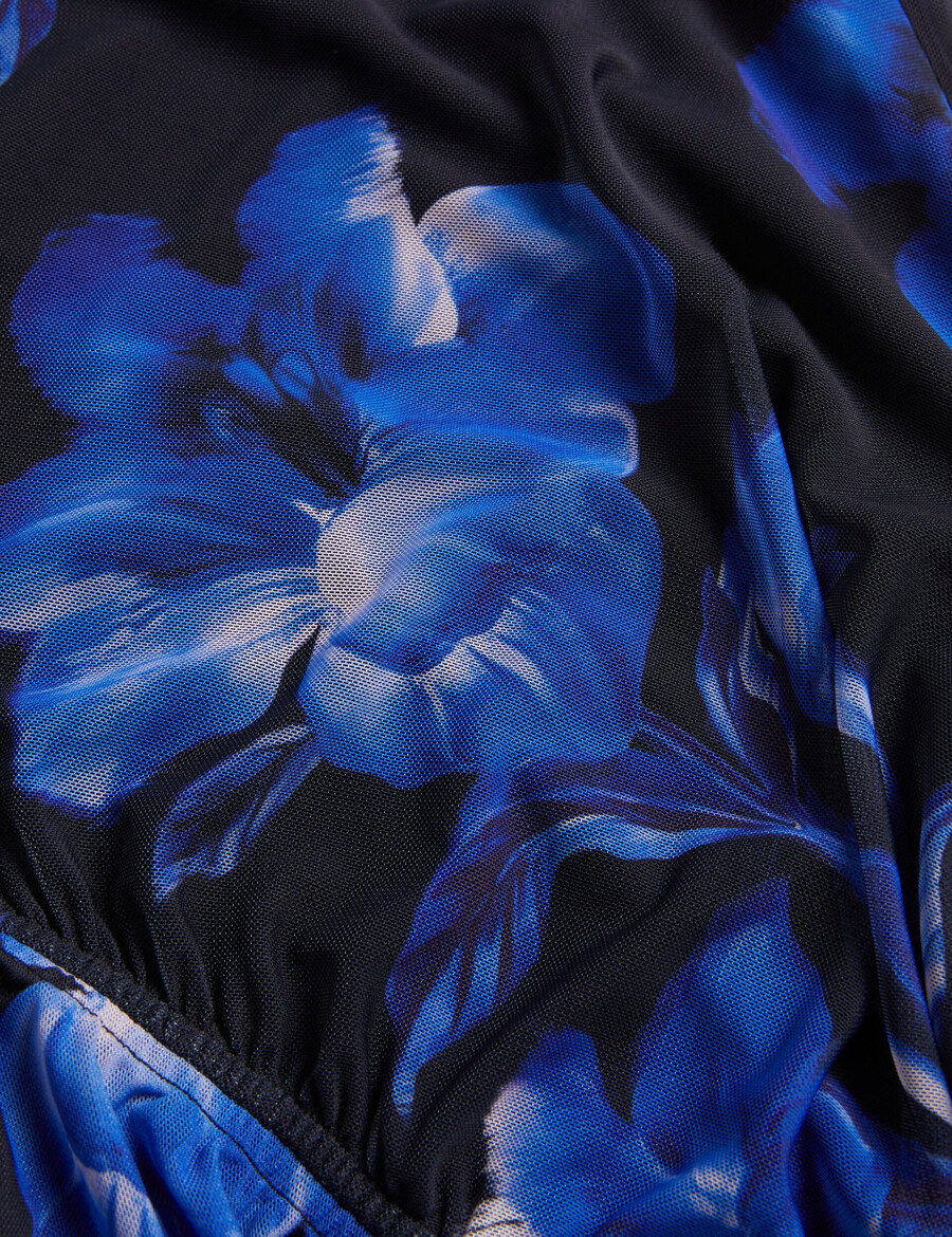marliyy - vestido midi justo com estampa floral e detalhes em tule