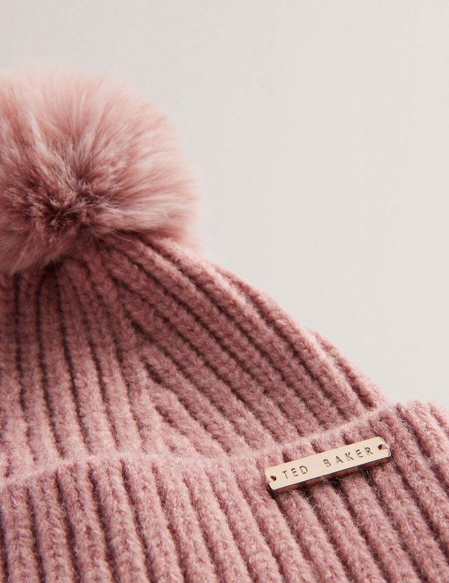 emilyya - gorro de malha canelada com pompom felpudo