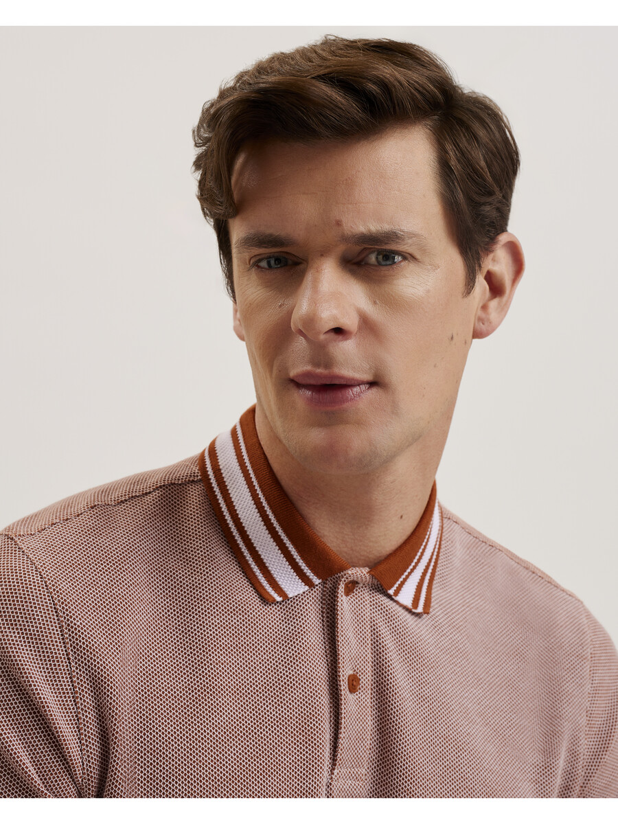 phenes - camisa polo de algodão texturizado com detalhes listrados