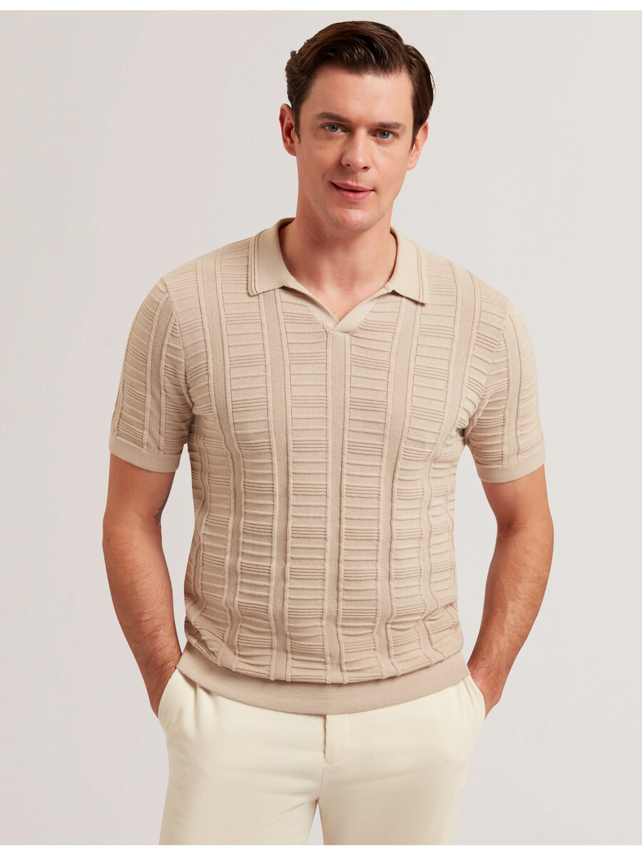 ruzza - polo texturizado com gola aberta de curta duração