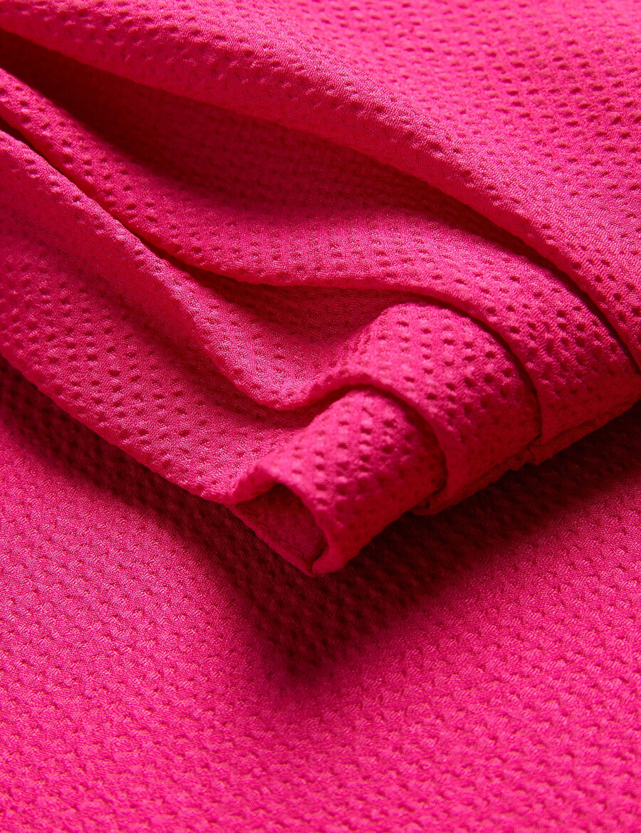 anini - blusa sem mangas com gola alta texturizada